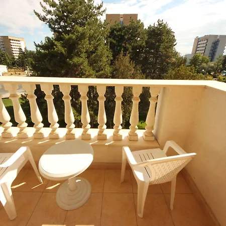 Menada Royal Sun Lägenhet Slăntjev Brjag