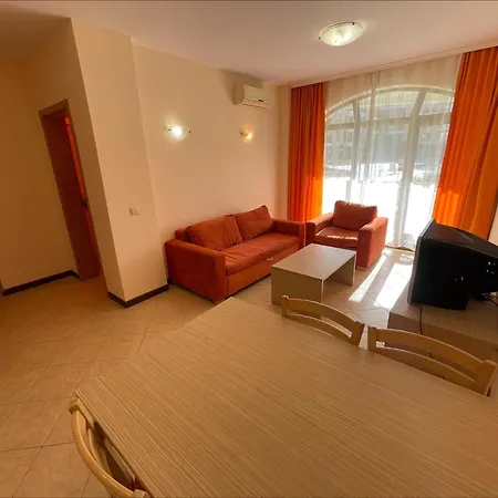 Menada Royal Sun Apartmán *