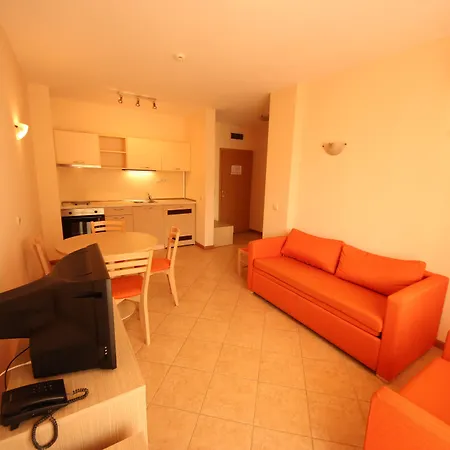 менада роял сън Слънчев бряг