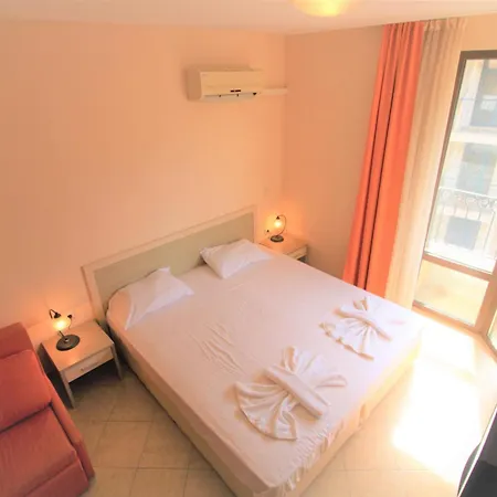 Menada Royal Sun סאני ביץ'