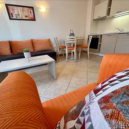 Menada Royal Sun Apartment *