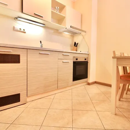 Menada Royal Sun Apartment *