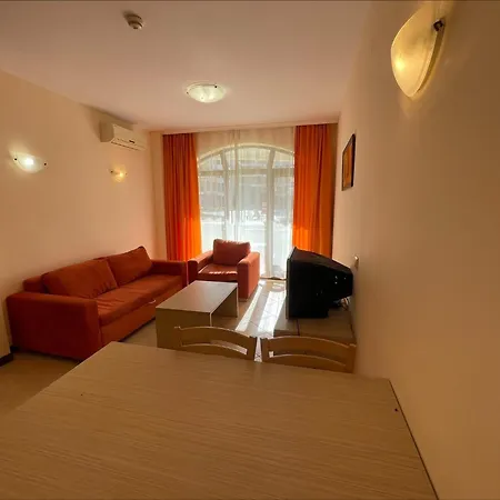 Menada Royal Sun Apartment