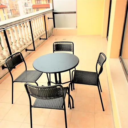 Apartment Menada Royal Sun *