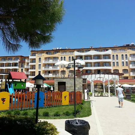 Menada Royal Sun Apartment
